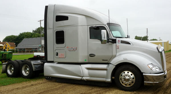 Image of Kenworth T680 equipment image 2