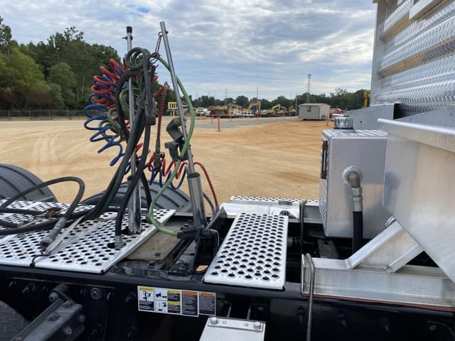 Image of Kenworth T800 equipment image 4