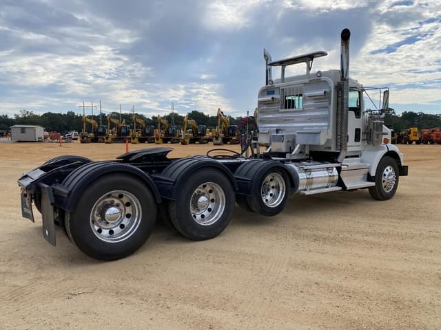 Image of Kenworth T800 equipment image 2