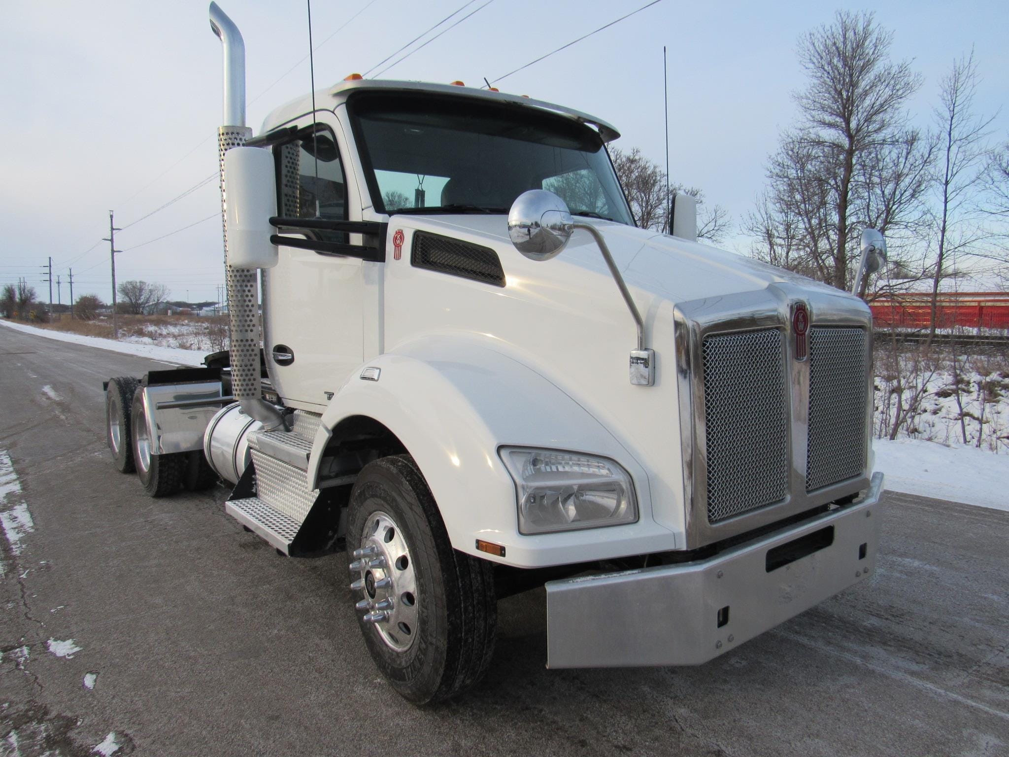 2021 Kenworth T880 Equipment Image0