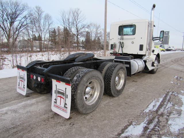 Image of Kenworth T880 equipment image 3