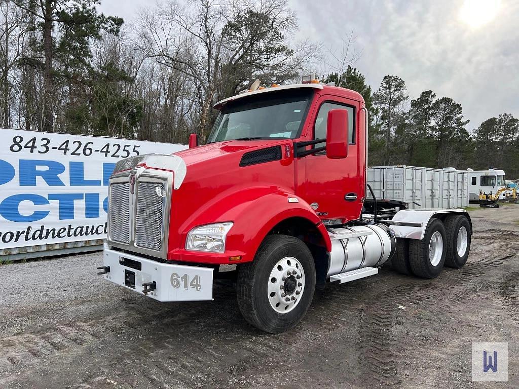 Image of Kenworth T880 Primary image