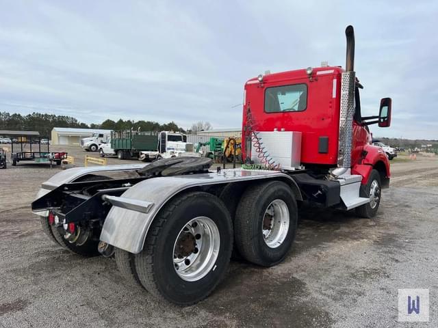 Image of Kenworth T880 equipment image 4
