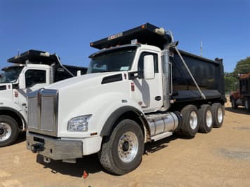 Main image Kenworth T880