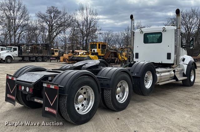 Image of Kenworth T880 equipment image 4