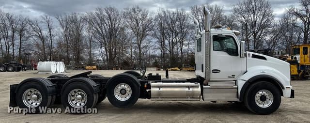 Image of Kenworth T880 equipment image 3