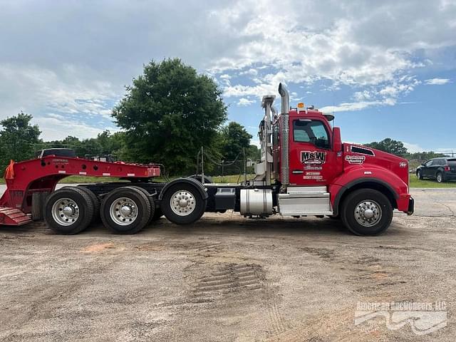 Image of Kenworth T880 equipment image 4