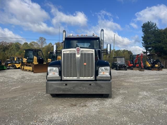Image of Kenworth W990 equipment image 2