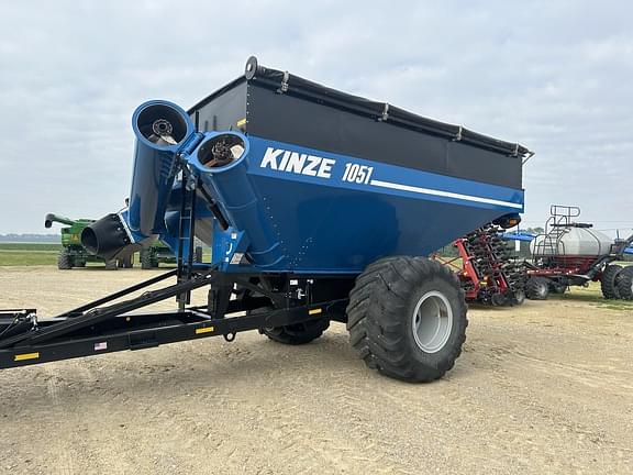 Image of Kinze 1051 Primary image