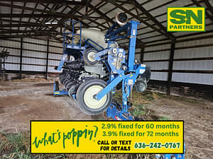 2021 Kinze 3605 Image