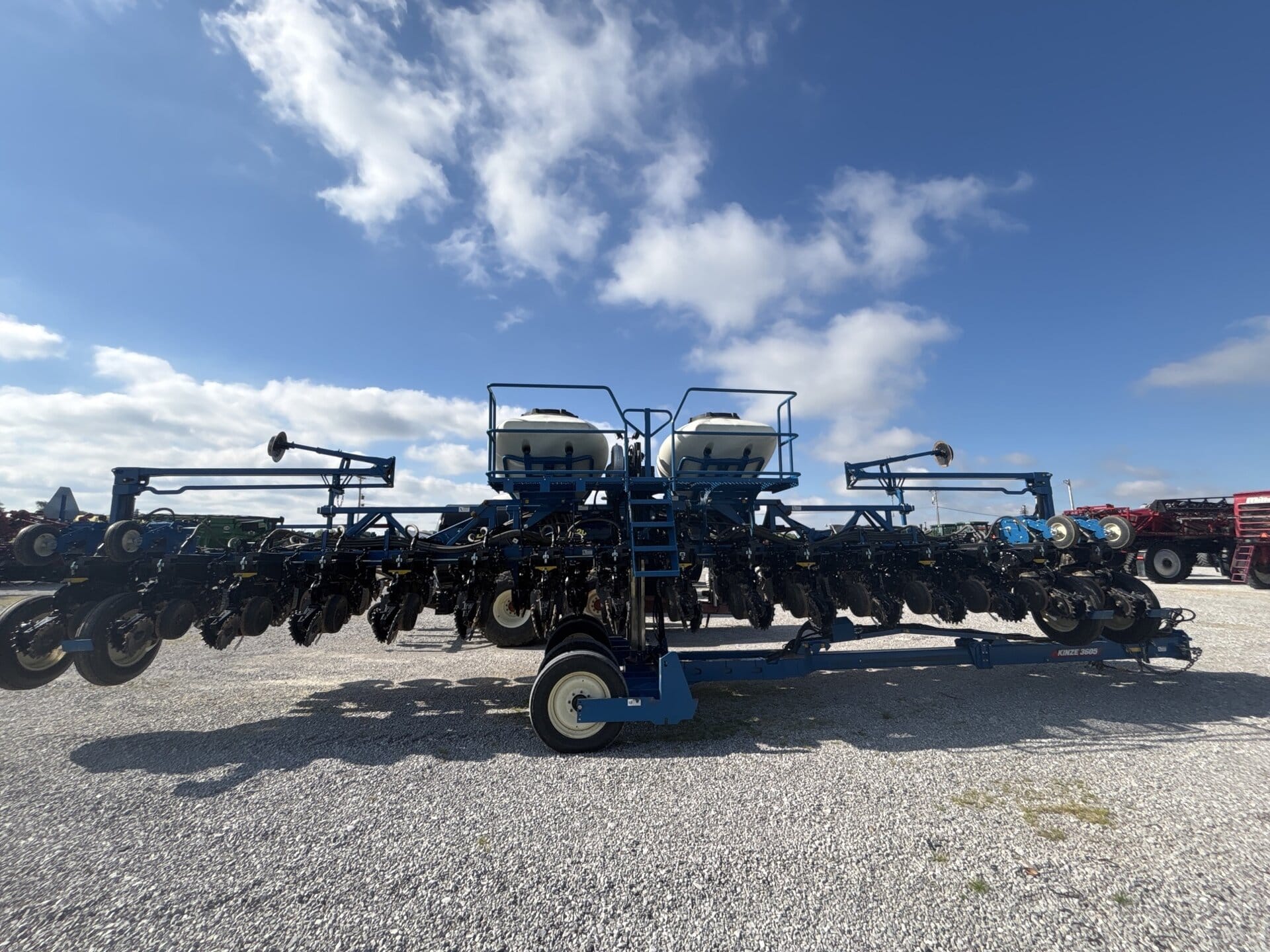 Main image Kinze 3605