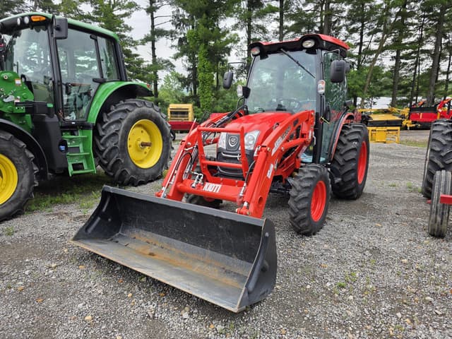 Image of Kioti DK4210SE equipment image 2