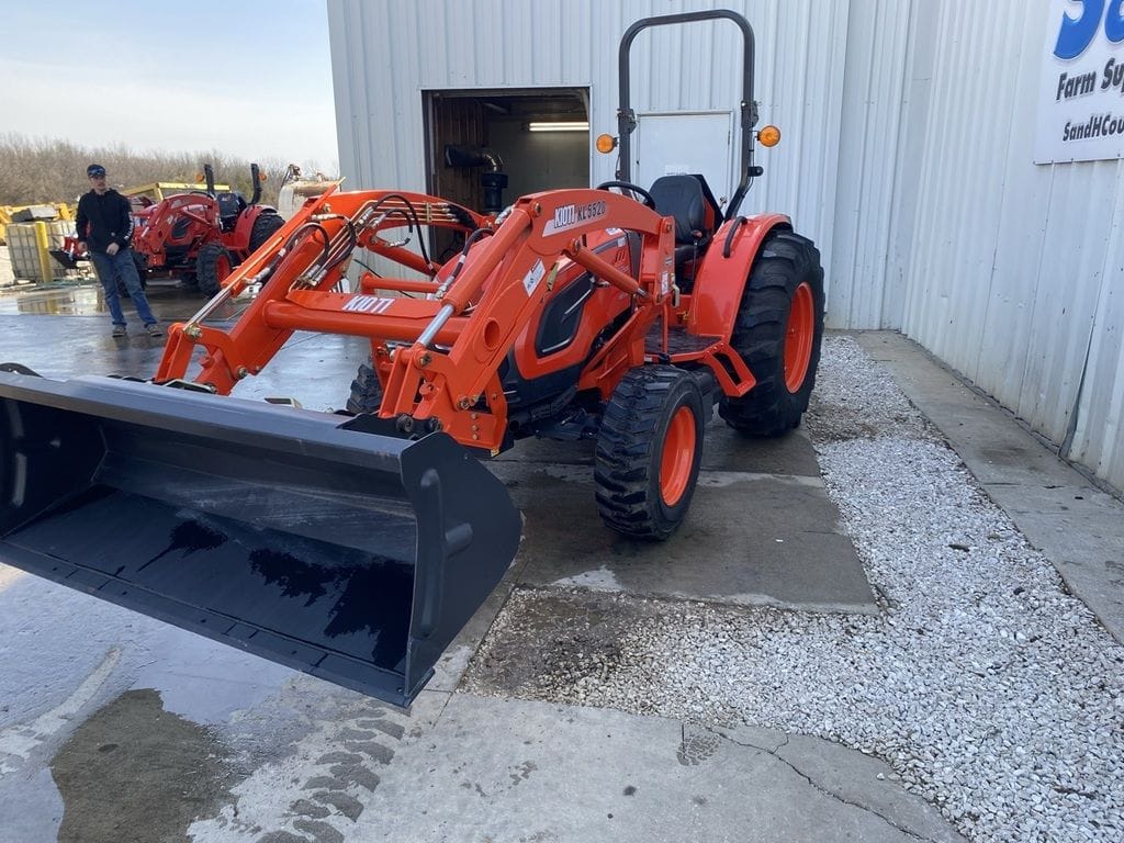 2021 Kioti DK5310SEHR Equipment Image0