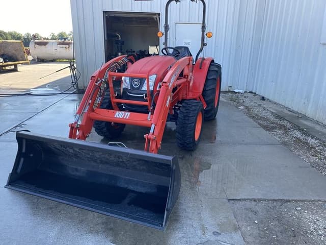 Image of Kioti DK5510 equipment image 2