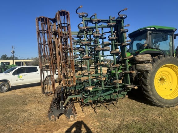 2021 KMC 2100 Equipment Image0