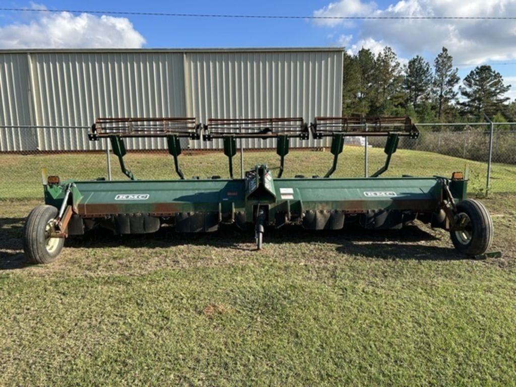 2021 KMC 5610 Equipment Image0