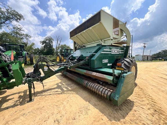 2020 KMC 7406 Equipment Image0