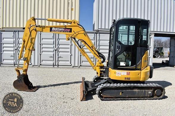 Image of Kobelco SK35SR-6E equipment image 3