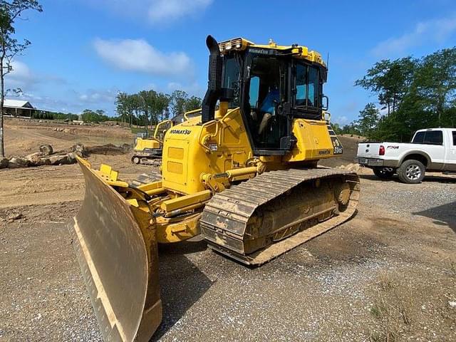 Image of Komatsu D51PXI-24 equipment image 4
