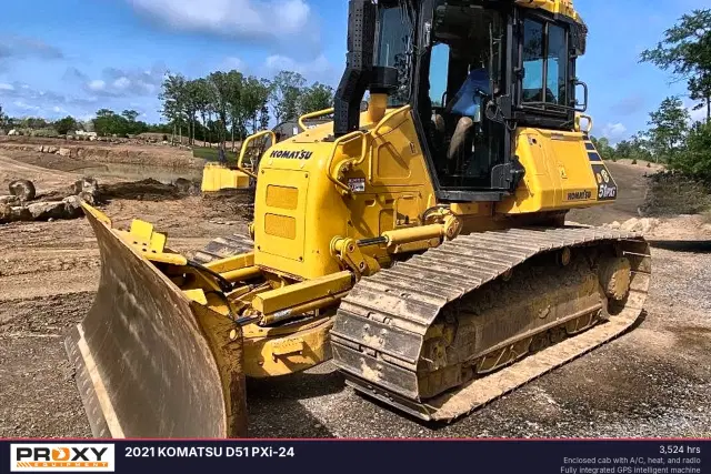 Image of Komatsu D51PXI-24 equipment image 2