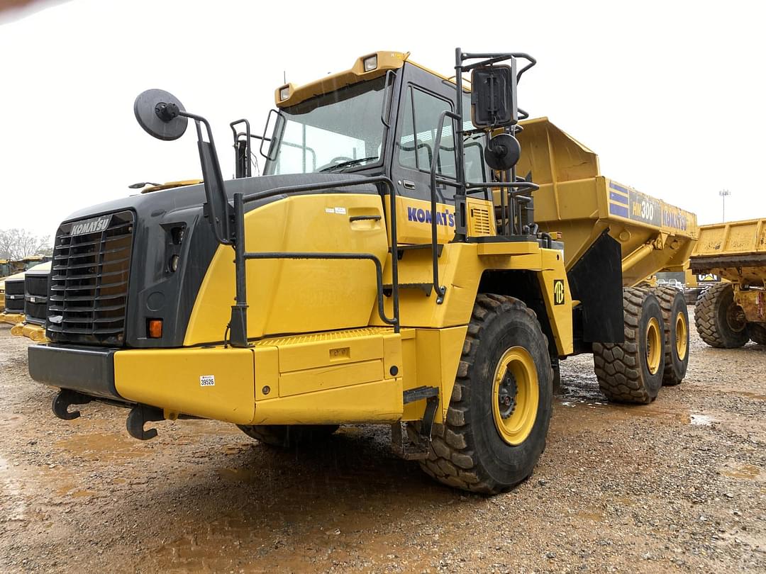 Image of Komatsu HM300-5 Primary image