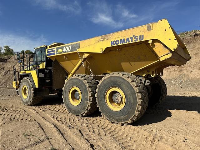 Image of Komatsu HM400 equipment image 2