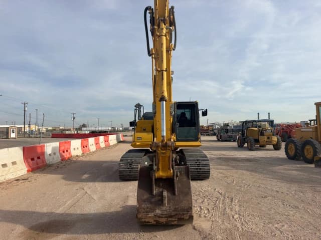 Image of Komatsu PC210LC-11 equipment image 1