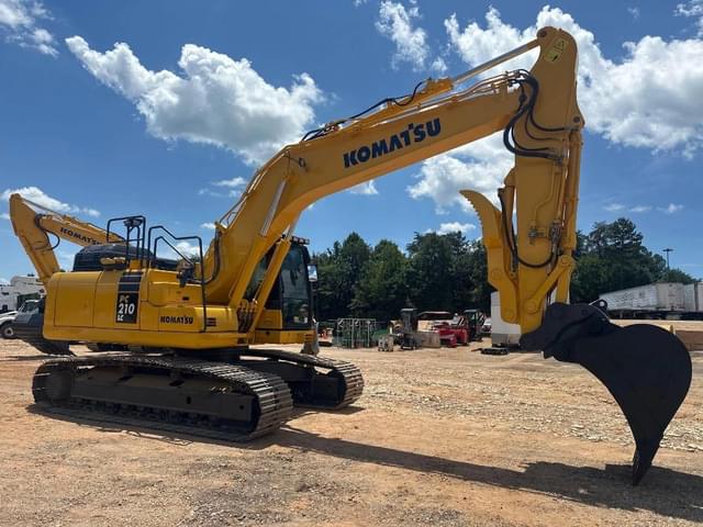 Image of Komatsu PC210LC-11 equipment image 1