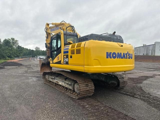 Image of Komatsu PC210LC-11 equipment image 4