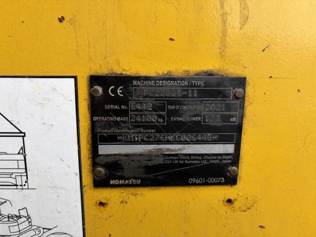 Image of Komatsu PC228US LC equipment image 4