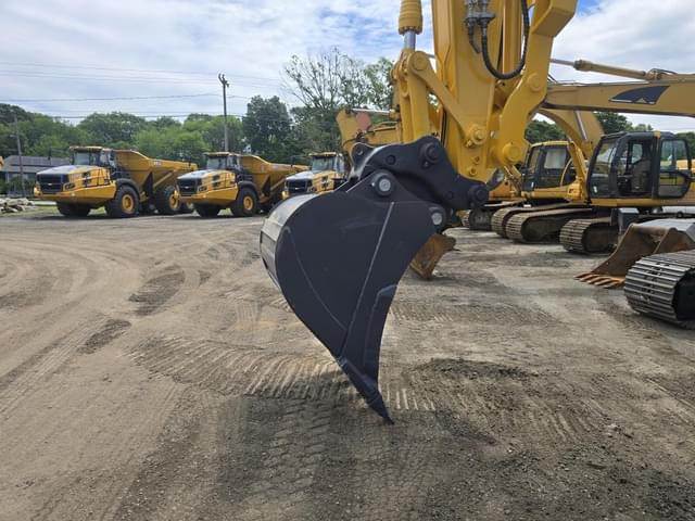 Image of Komatsu PC228USLC-11 equipment image 1