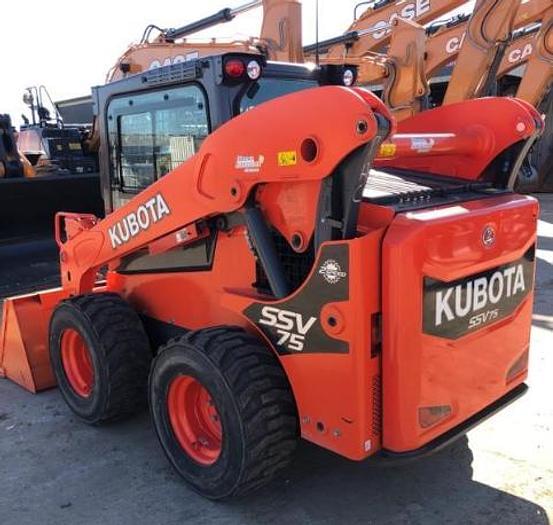 Image of Kubota SSV75 equipment image 3