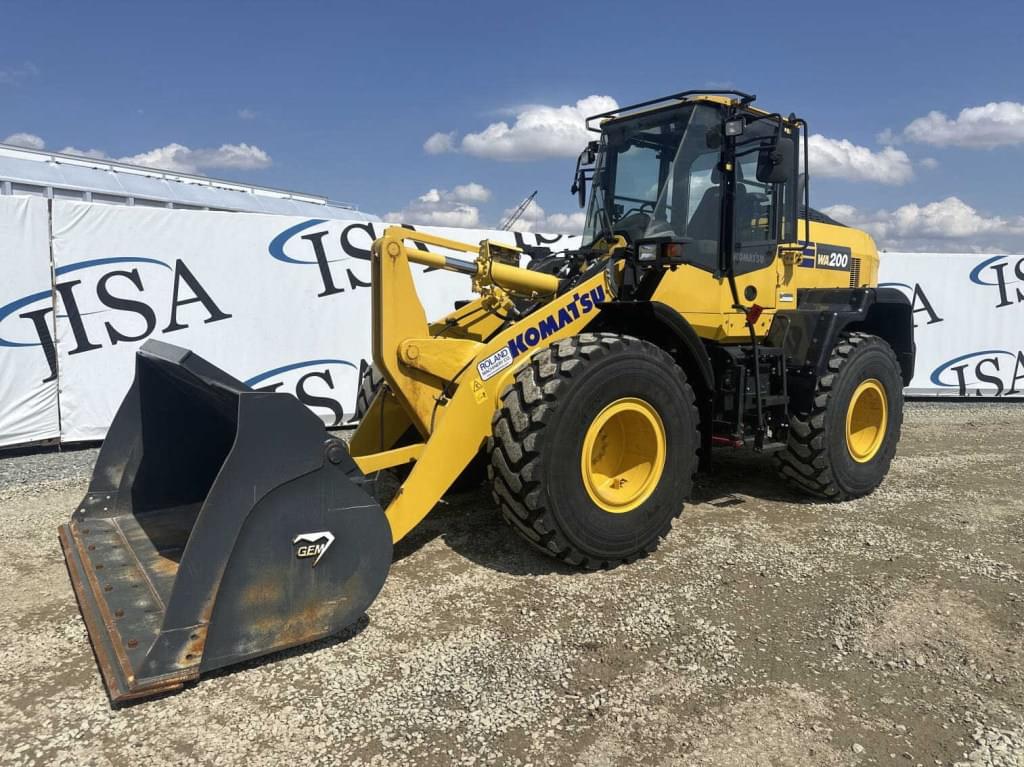 Image of Komatsu WA200-8 Primary image