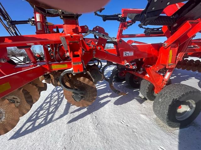 Image of Kuhn Krause Dominator 4856 equipment image 4