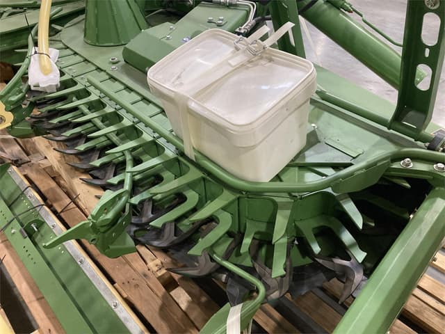 Image of Krone Easy Collect 450-2 equipment image 4