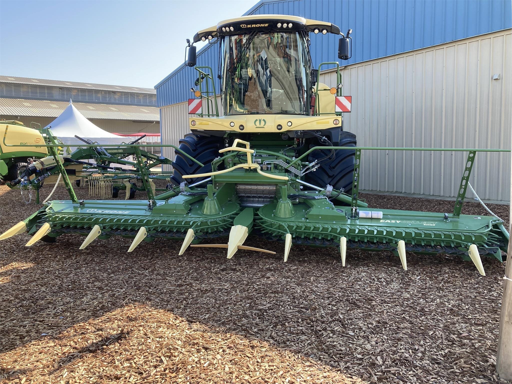 2021 Krone Easy Collect 750-2 Equipment Image0