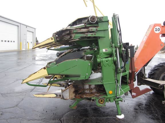 Image of Krone Easy Collect 900-3 equipment image 2