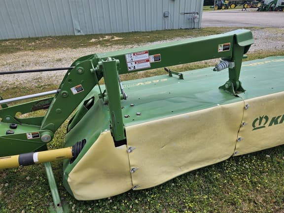 Image of Krone EasyCut R320 equipment image 2