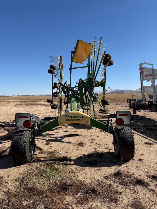 Image of Krone Swadro TS740 equipment image 2