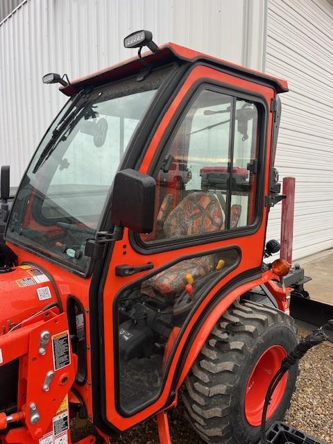 Image of Kubota B2301HSD equipment image 4