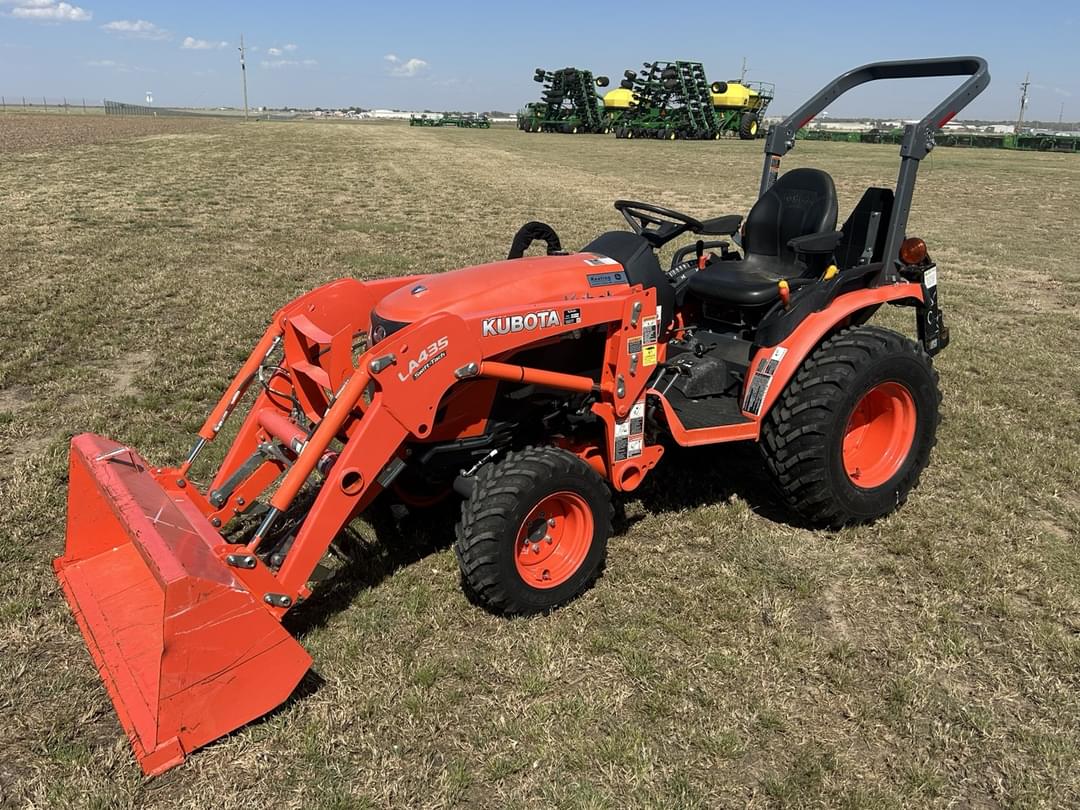 Image of Kubota B2601 Primary image