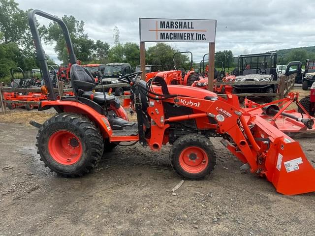 Image of Kubota B2601HSD equipment image 3