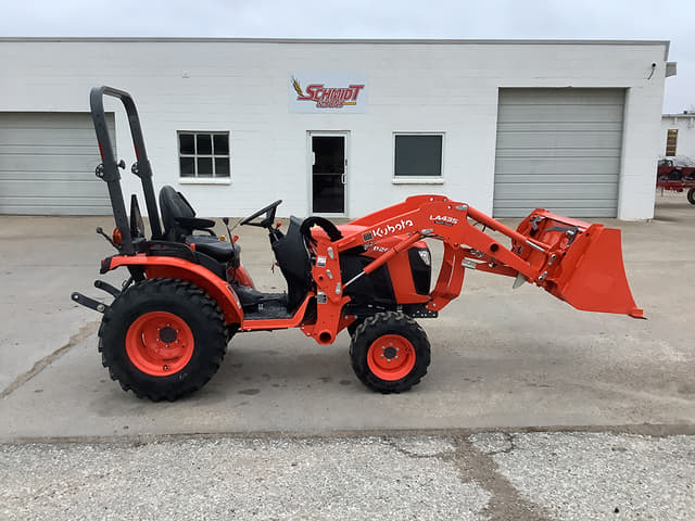 Image of Kubota LX2610 equipment image 1