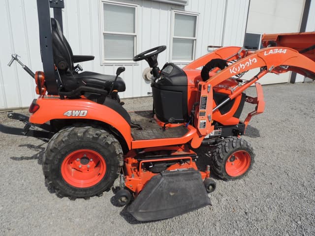 Image of Kubota BX2380 equipment image 3