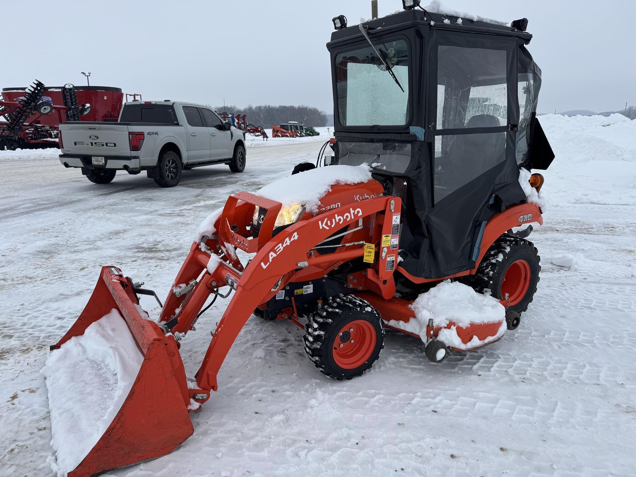 2021 Kubota BX2380 Equipment Image0