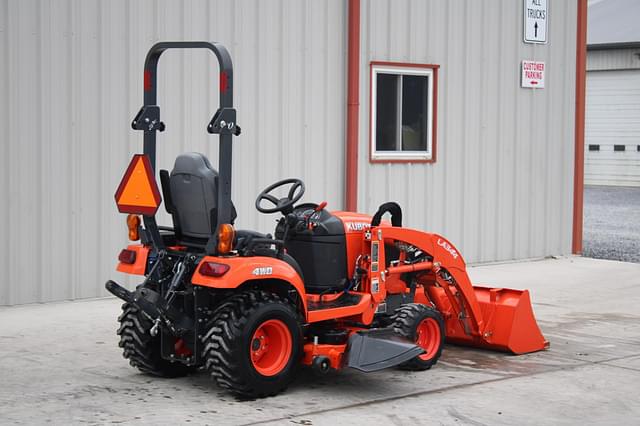 Image of Kubota BX2380 equipment image 4