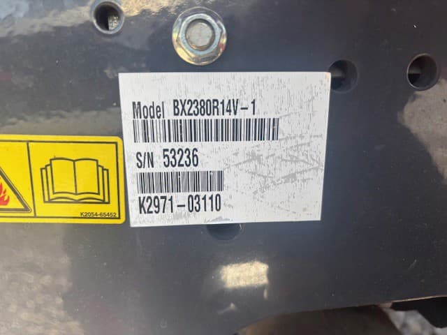 Image of Kubota BX2380 equipment image 4