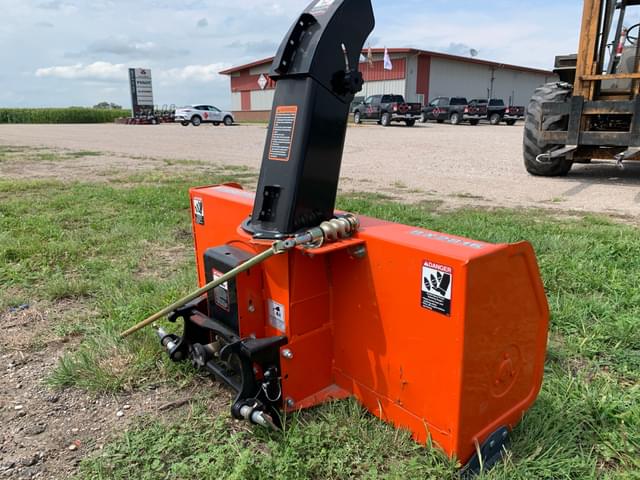Image of Kubota BX2680 equipment image 4