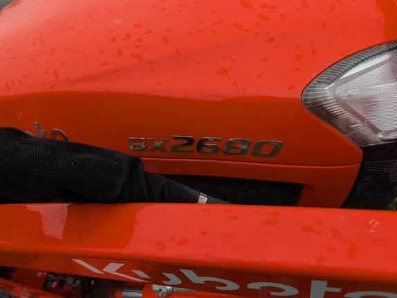 Image of Kubota BX2680 equipment image 2