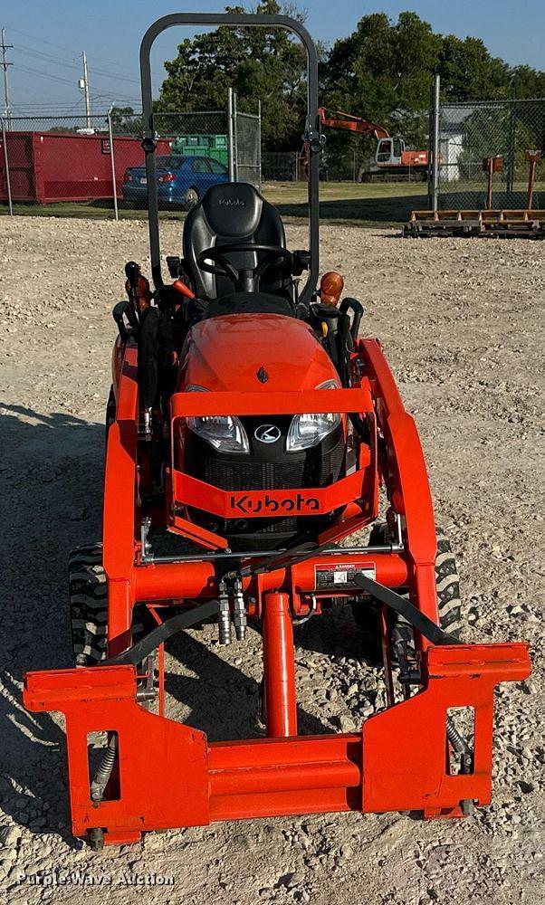 Image of Kubota BX2680 equipment image 1